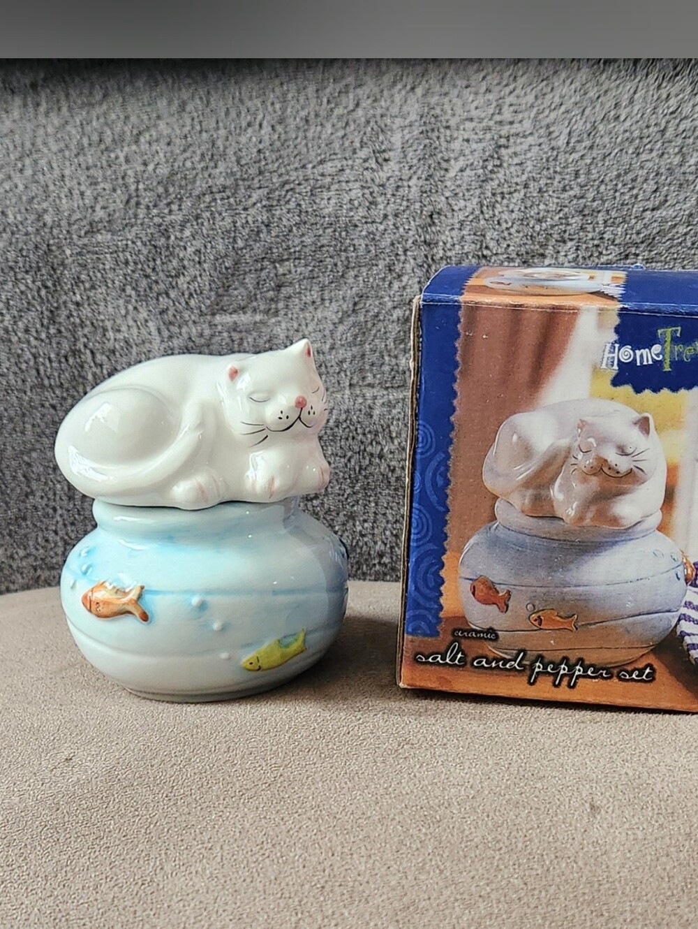Ceramic Cat Salt and Pepper Shakers